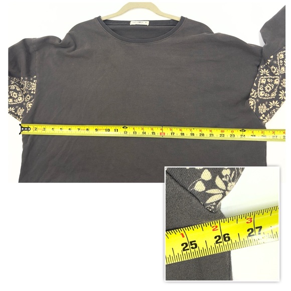Natural Life Cropped Sweatshirt Womens Size M Gray Boho Boxy Floral Pullover - Picture 6 of 8